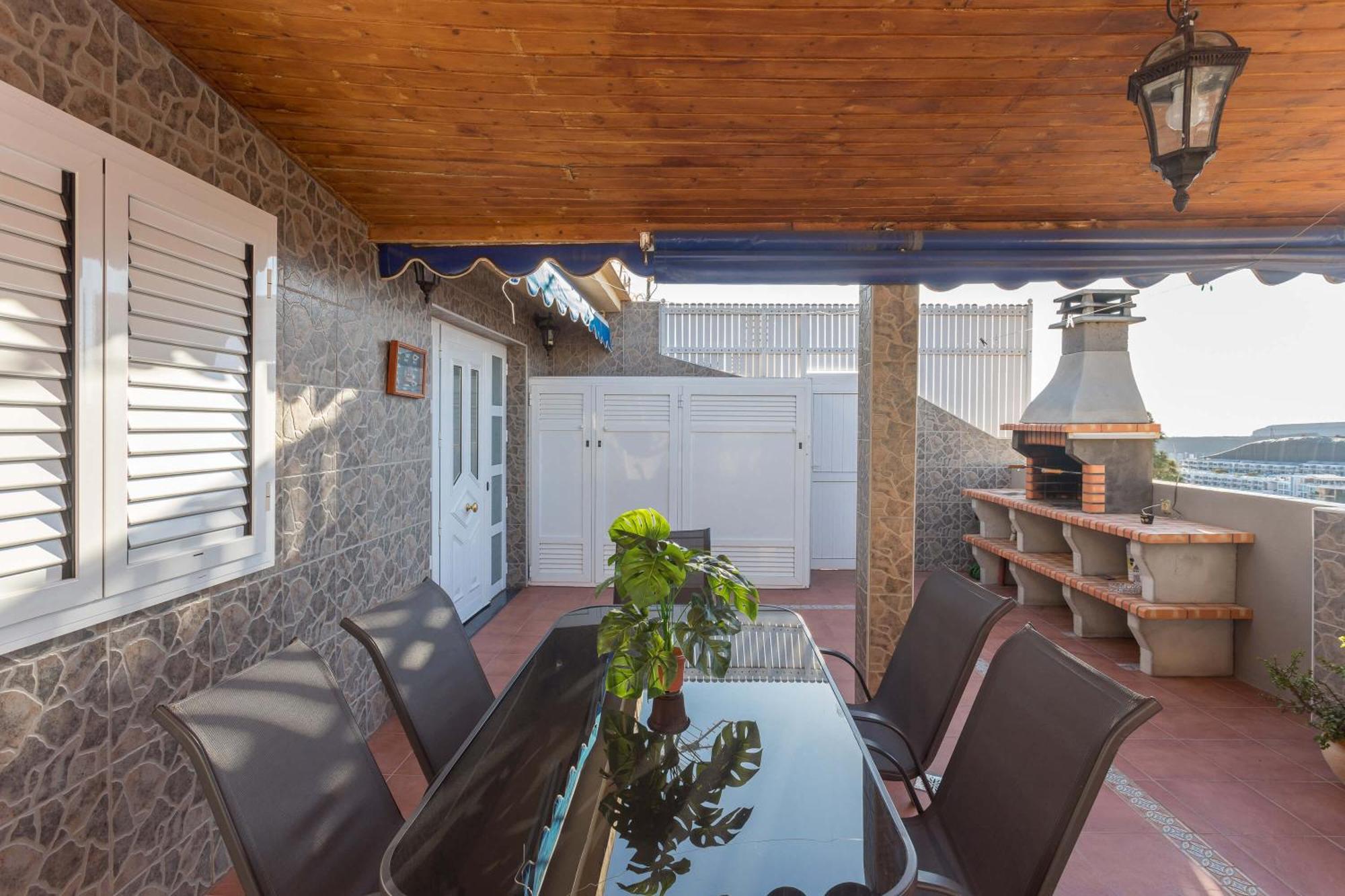 Lightbooking Playa De Amadores La Concha Amplia Terraza Con Barbacoa Appartement